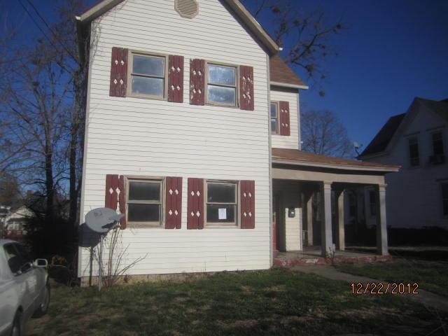 19 Euclid Ave