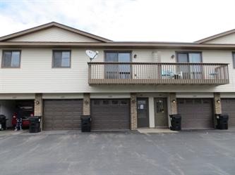 11143 Edgewood Cir N