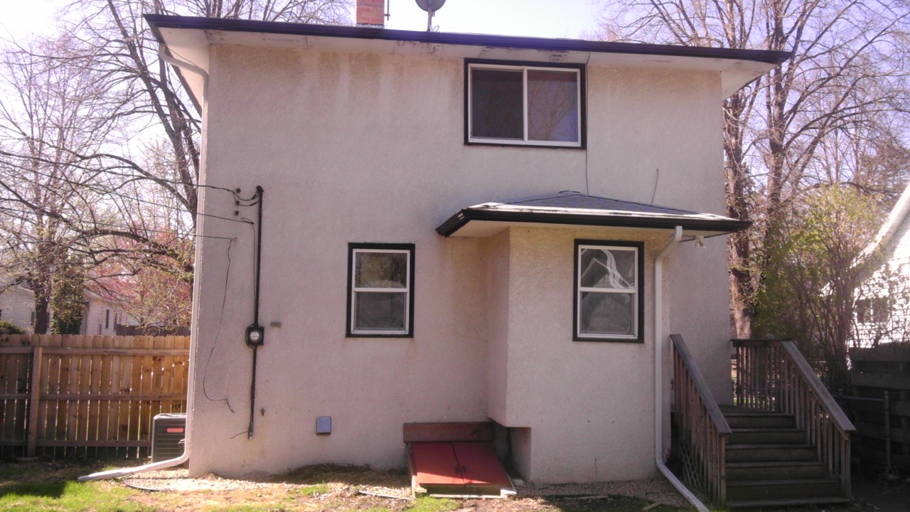 1733 Sheridan Ave