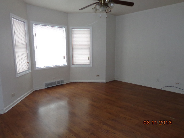 2921 Enoch Ave