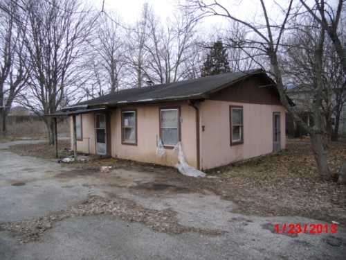 4703 S 537 E