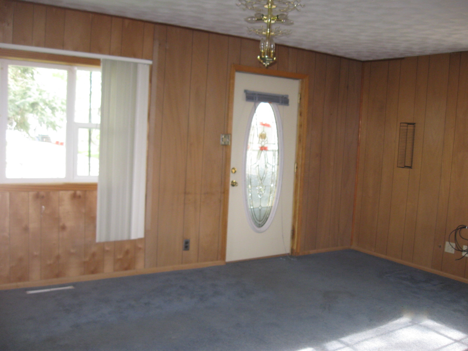 2814 Ave L