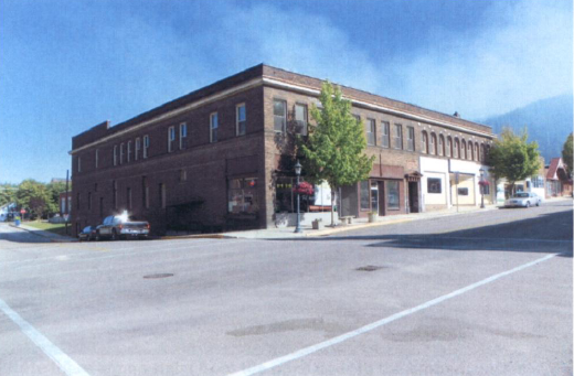 305 Main St
