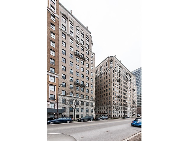 3520 N Lake Shore Dr Apt 7l
