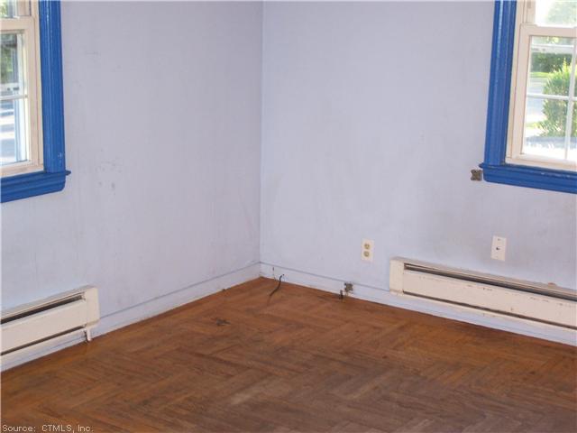 22 Rowe Pl