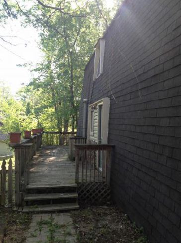 2003 N Southwest Ct