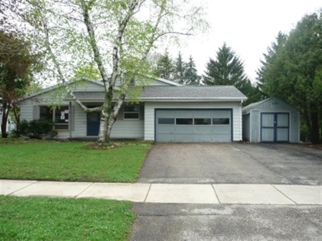 2402 Ravenswood Rd