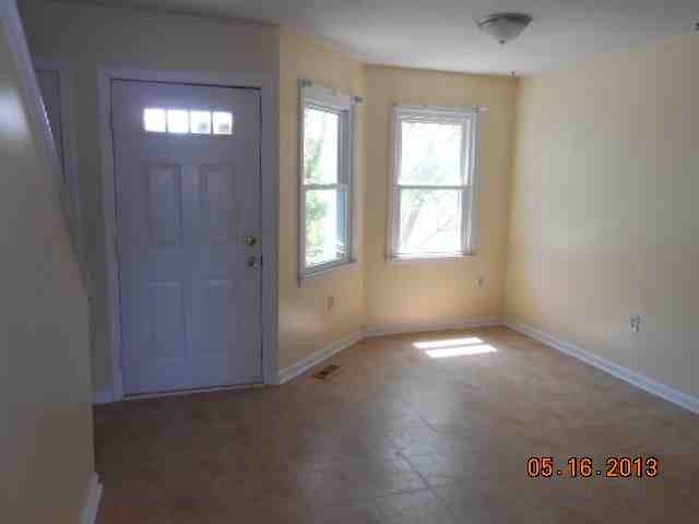 167 Old Foxon Road Unit B20