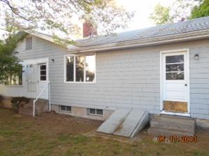 105 Foster St
