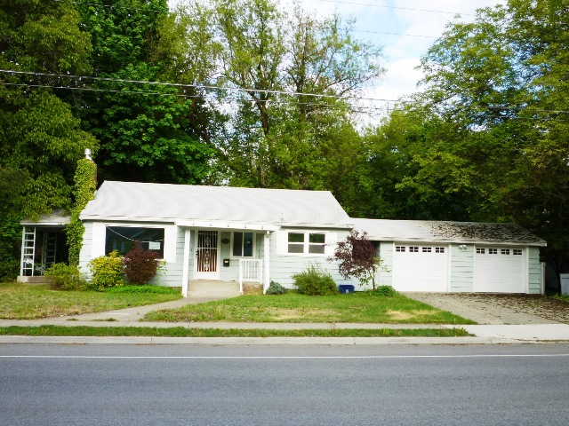 1607 S Bernard Street