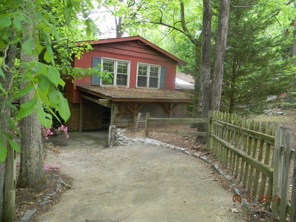 517 Forest Hill Dr