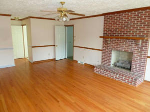 3316 Viking Dr