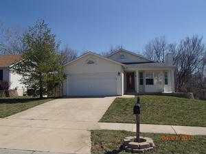 670 Ballantrae Dr