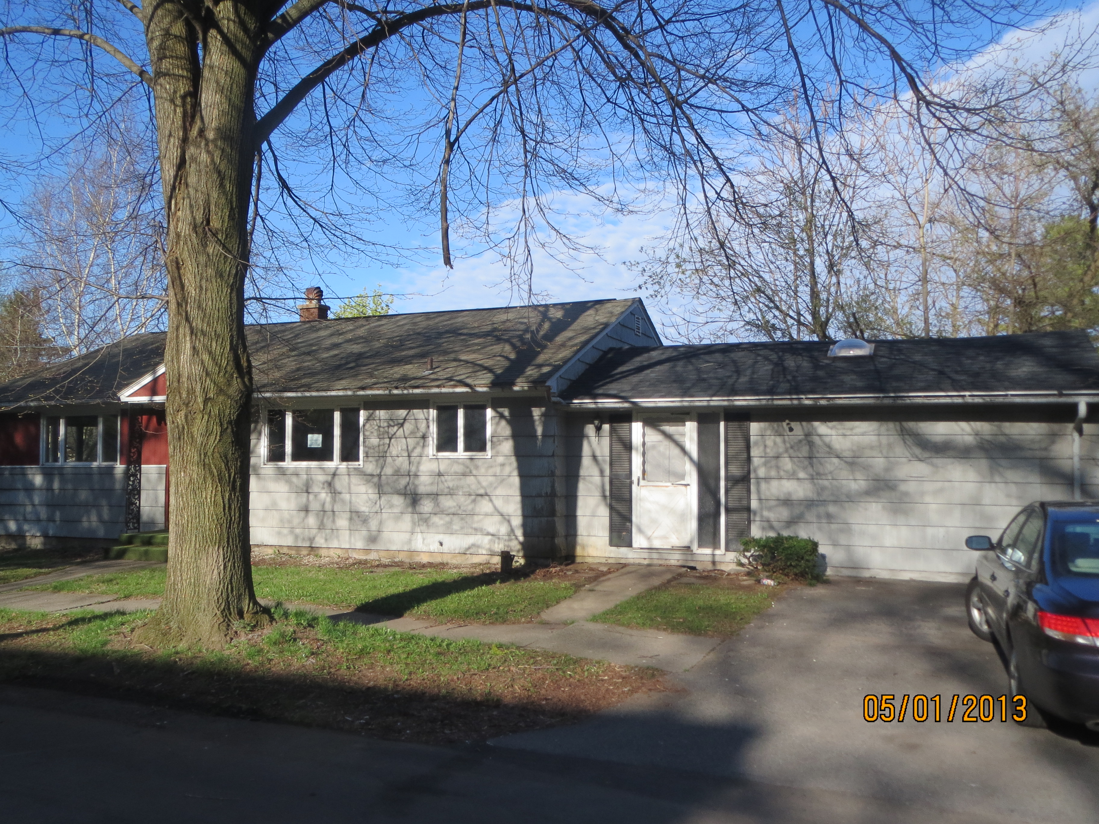 116 Churchill Ave
