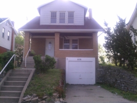 936 Rosemont Ave