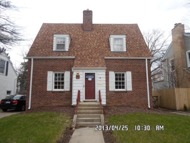 874 S 2nd Ave