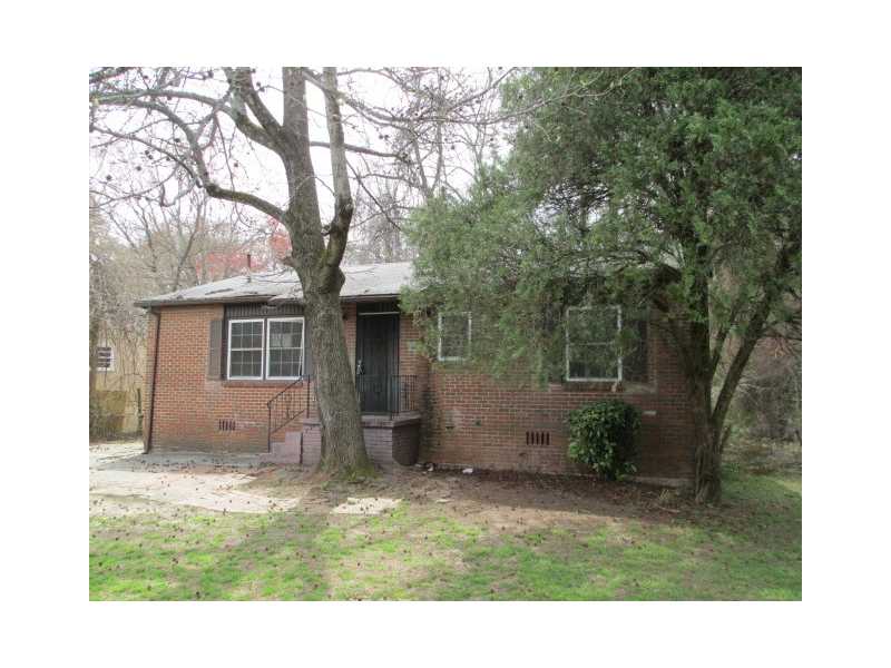 1230 Redford Dr Se
