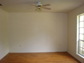107 Whitehall Ave