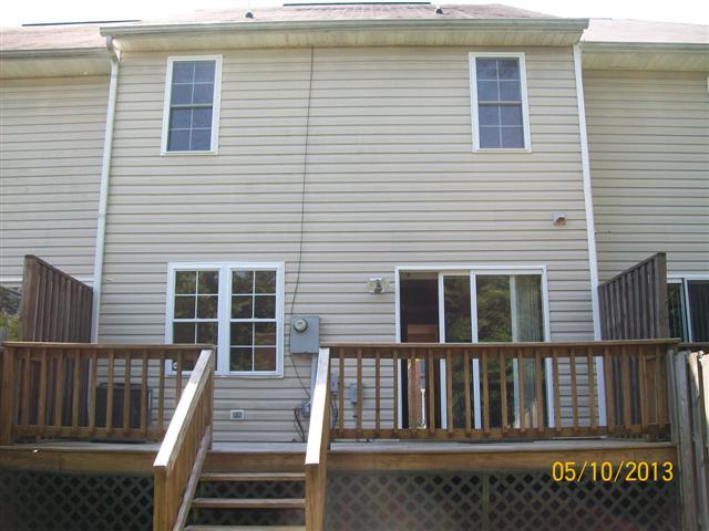 6146 Thicket Run Way