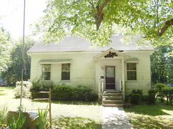 23 Hagood St