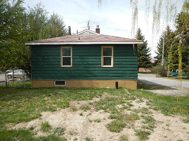 987 Bryan Road
