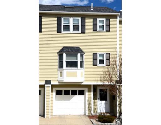 W 3rd St #156