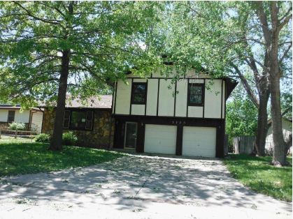 5723 Kentford Circl