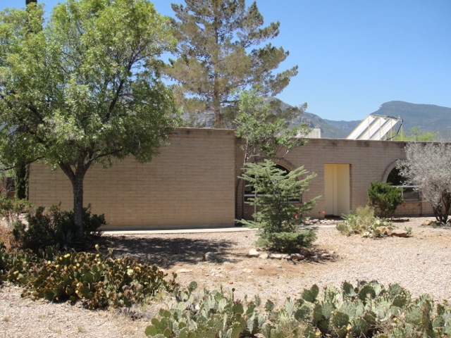 5554 S Shawnee Drive