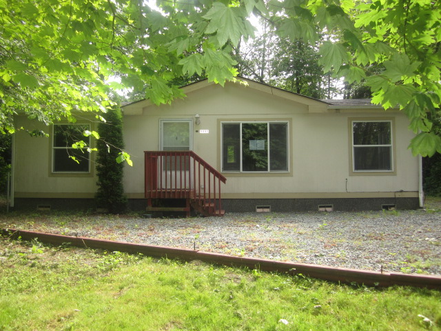 9995 Rustic Lane