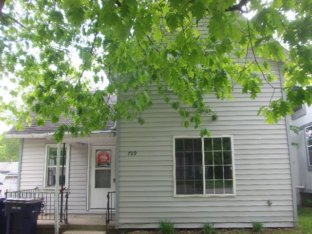 709 Johnson St
