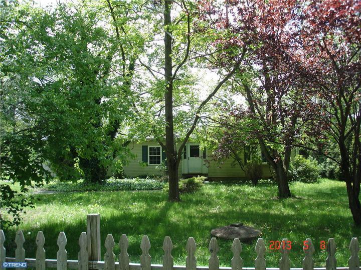 618 Howell School Rd