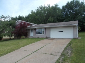 9717 Vienna Dr