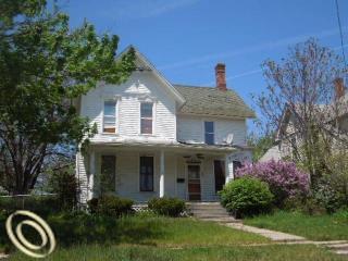 60 Florence St