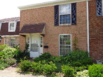 2121 Wellington Ct