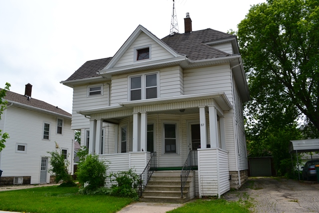 82e 3rd St