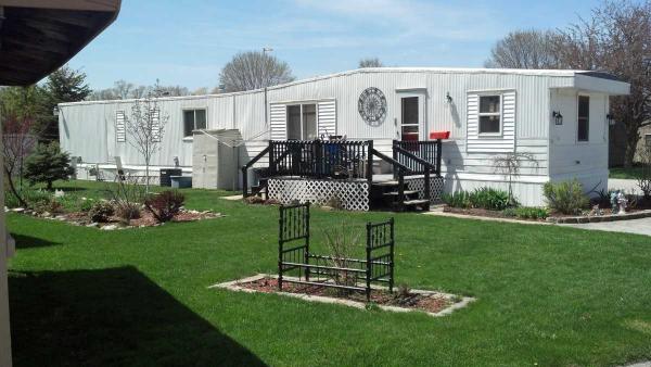 15941 Durand AVe. #12C