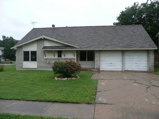 4301 Live Oak Dr