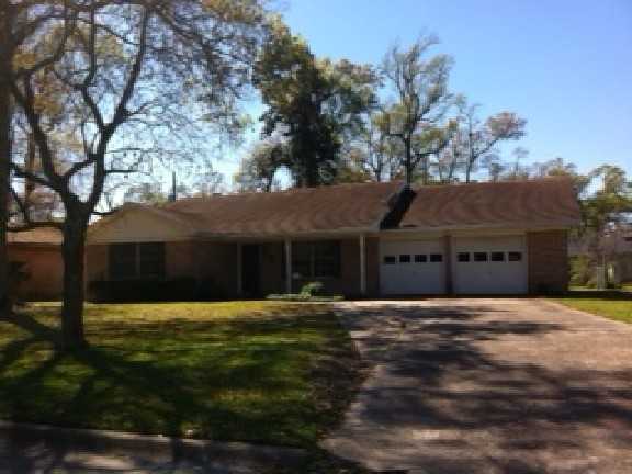 6070 Suzanne Ct