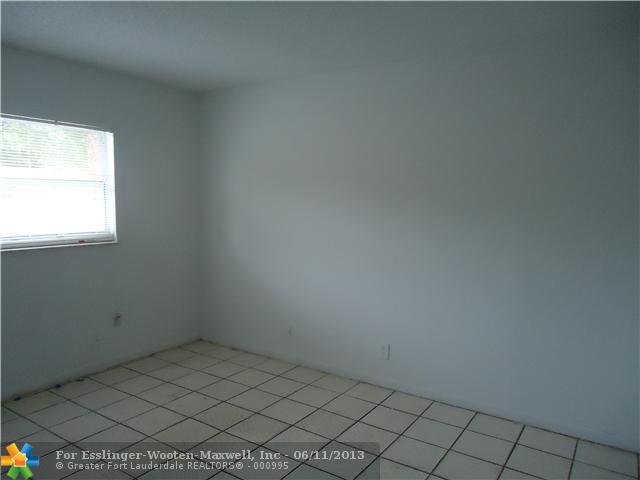 5210 NW 24TH CT # 89