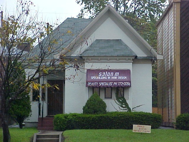 2009 W Broadway