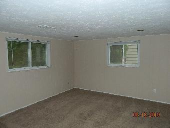 1254 Jackie Ln