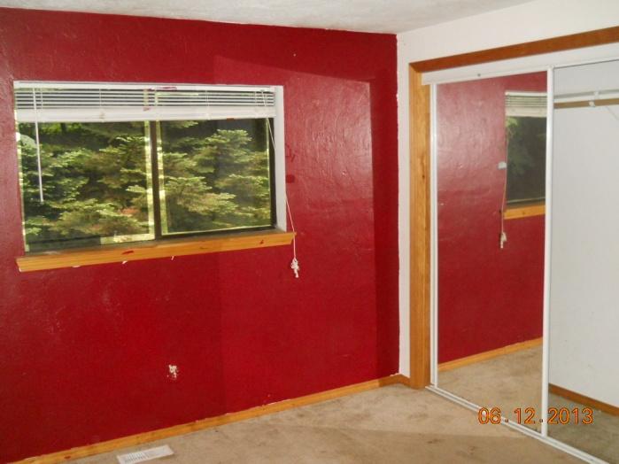 808 Otter St