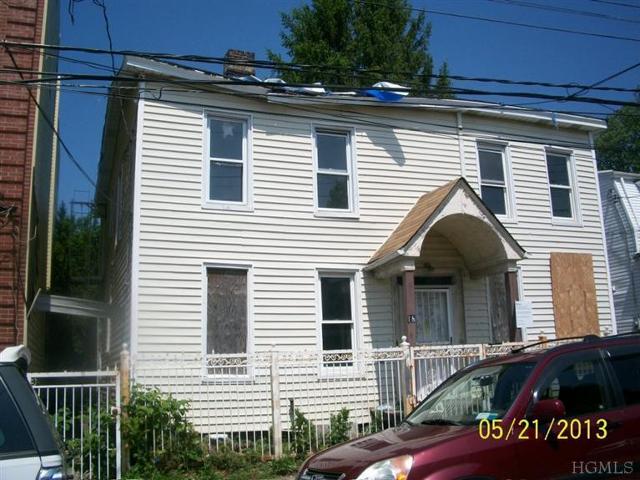 18 N High St