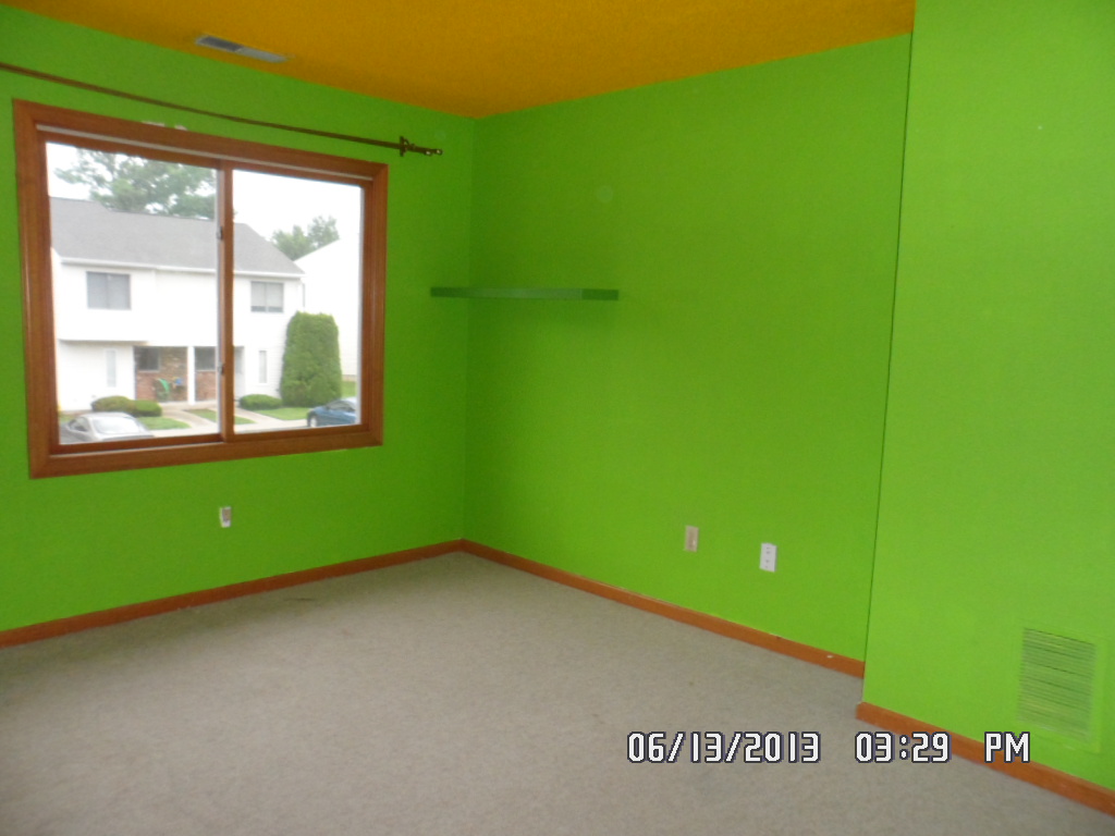 410 Emmett Street Unit 73