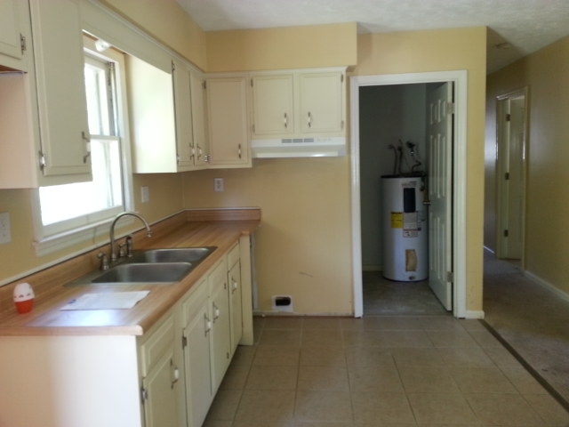 104 Berenwood Dr