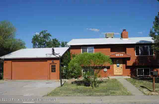 2533 East Ave