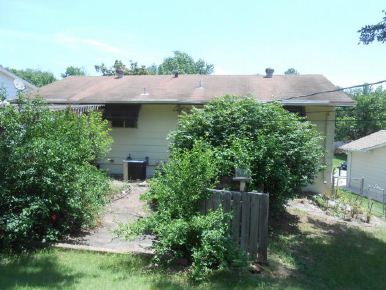 2761 Tiara Dr