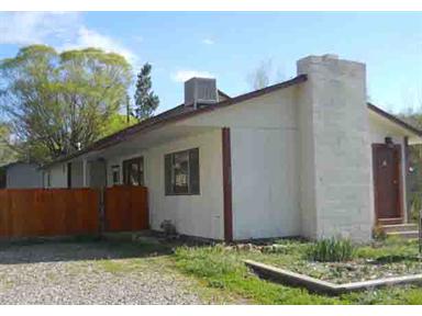 1935 W 2nd St