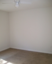 1710 18th Ave NE