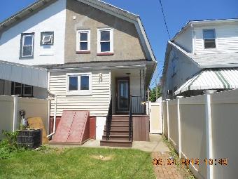 2414 Freemansburg Ave